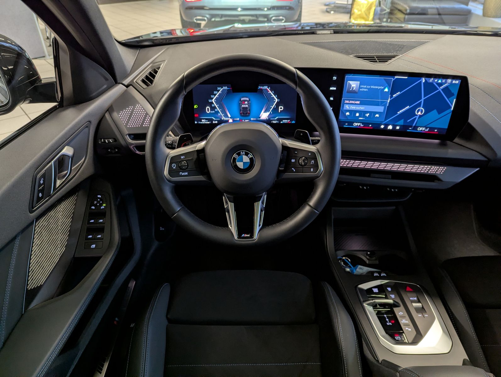 BMW 118 d M-Sport Leder Shadow LED Pano Kamera 18" - Image 18