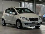 Mercedes-Benz A 160 NAVI PARKTRONIC KLIMAANLAGE+SITZHEIZUNG+++ - Mercedes-Benz A 160 mit Benzin-Antrieb