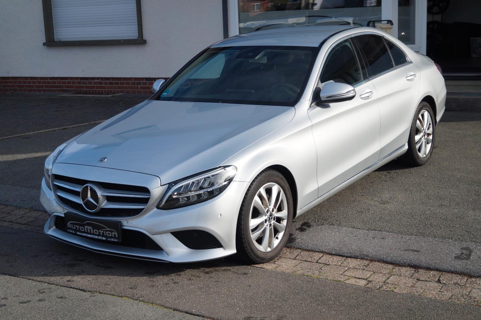 Mercedes-Benz C 220