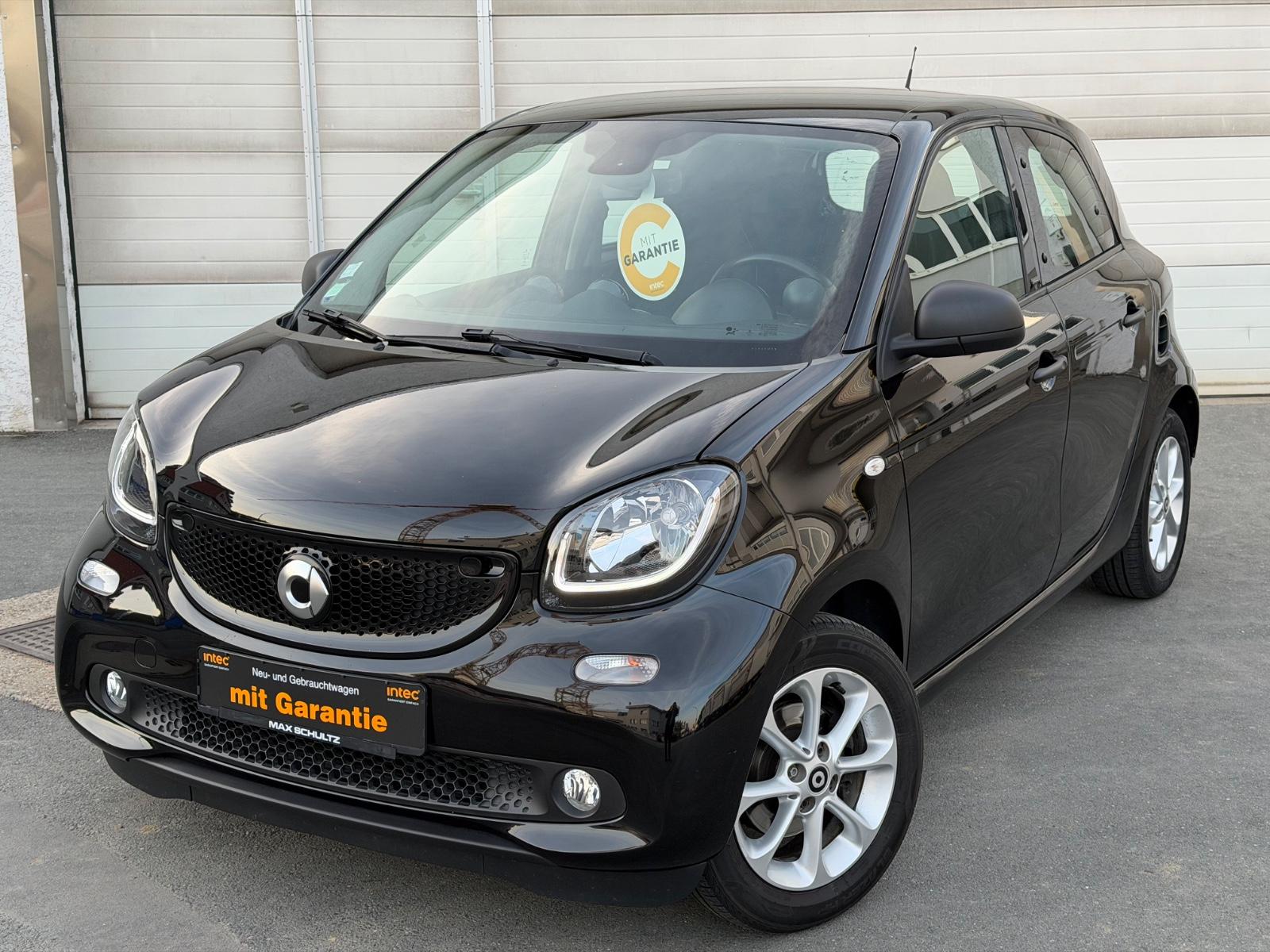 Smart ForFour Automatik *NAVI*KLIMA*LED*PDC*8-FACH*TOP