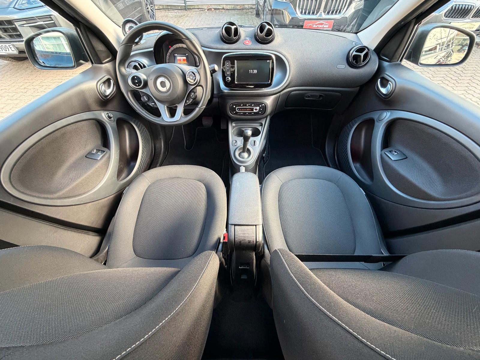 Smart forfour TWIN passion*PANO*SHZ*NAVI*PTS*KAM