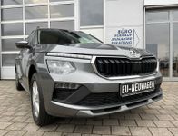 SKODA Kamiq 1.5 TSI DSG Selection NAVI AHK KAM 5J GAR bei Autohaus Landmann & Maier OHG