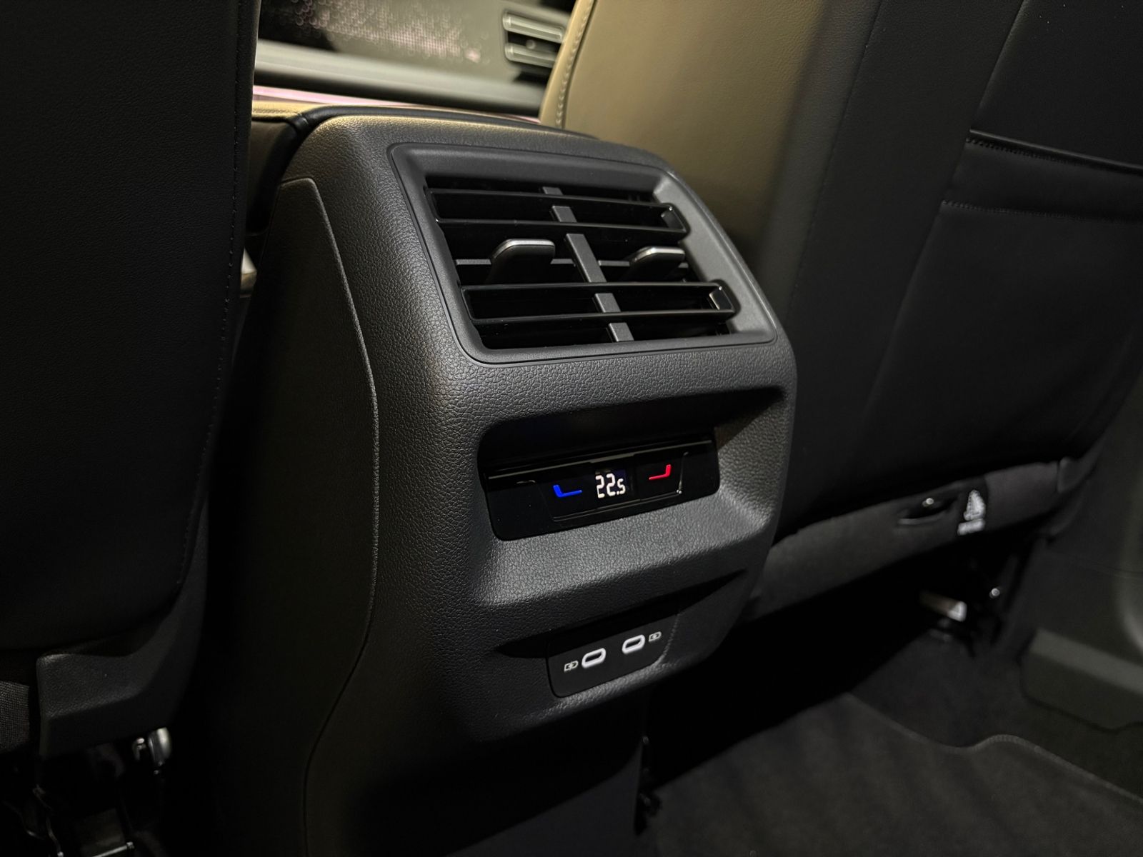 Volkswagen Tiguan - Bild 9