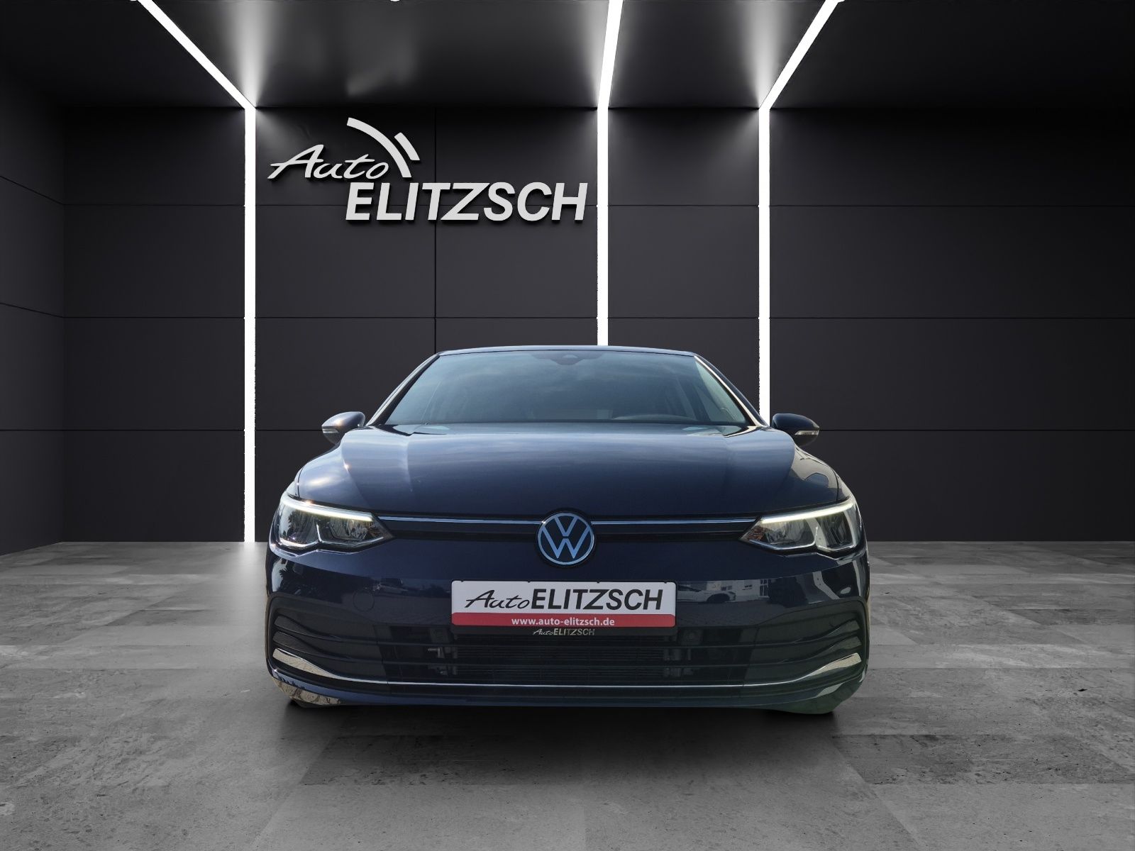 Fahrzeugabbildung Volkswagen Golf VIII TSI Move Climatronic AID APP KAMERA SH