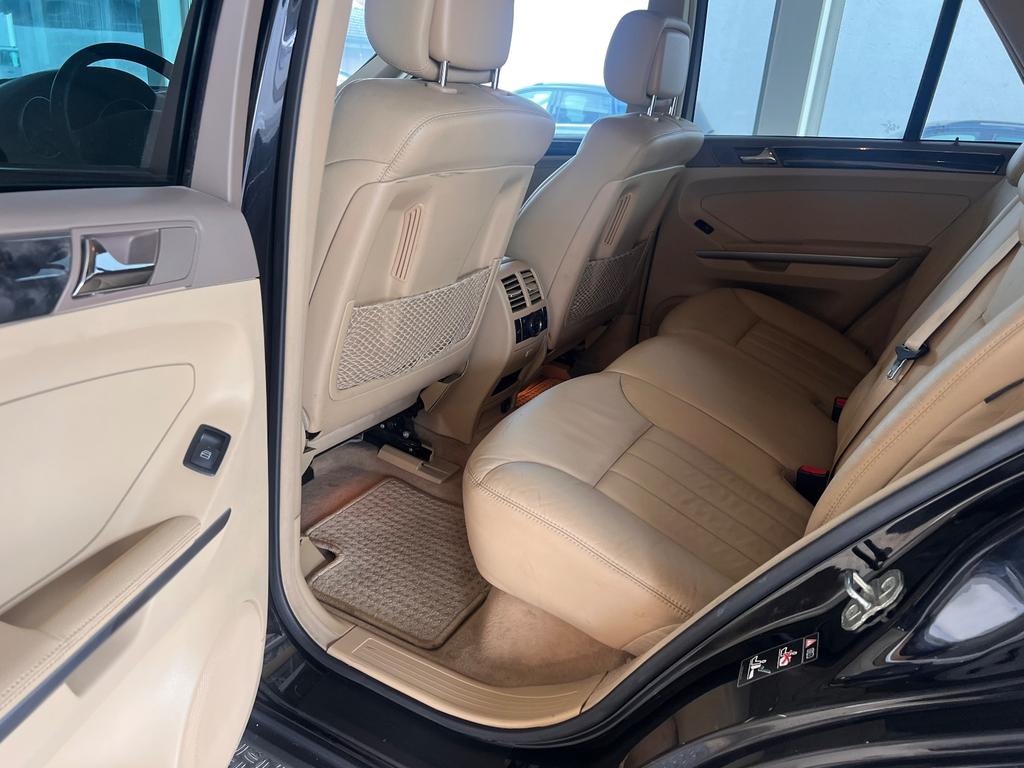 Mercedes-Benz ML 500