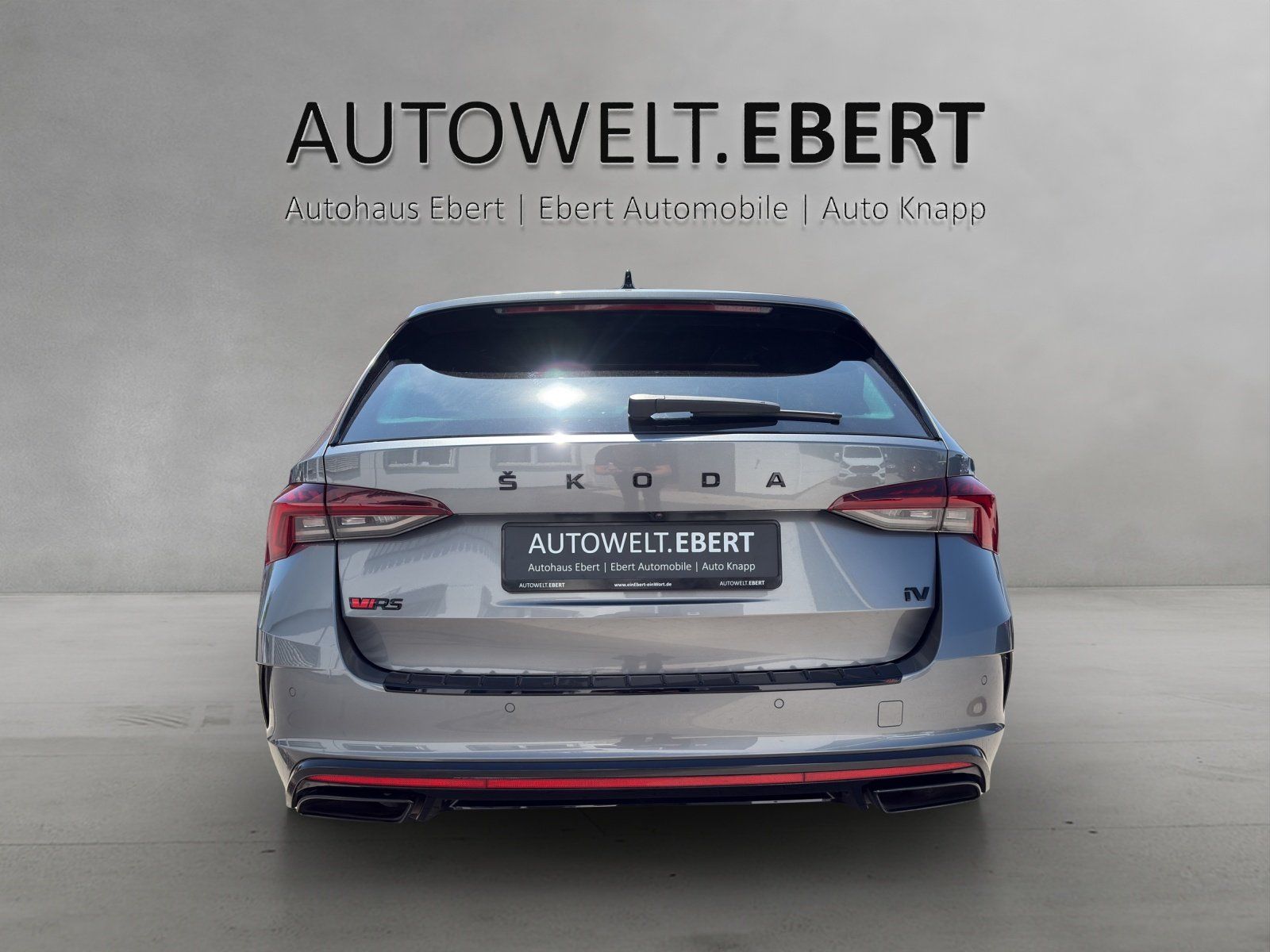 Fahrzeugabbildung SKODA Octavia Combi 1.4 TSI iV RS/PANO/AHK/CANTON/360°