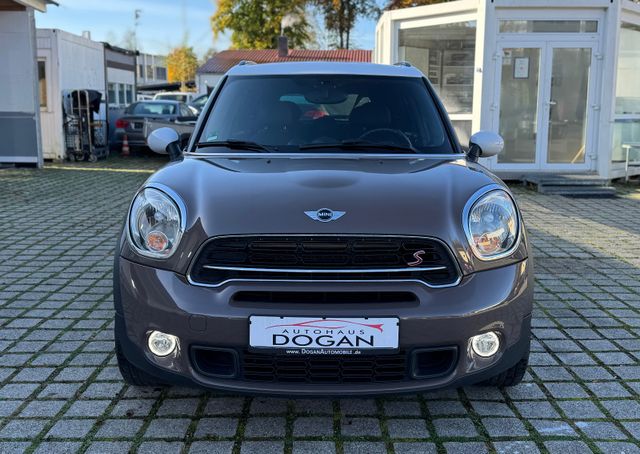 MINI Cooper SD Countryman ~Navi~AHK~Panoramad.~Sitzh.