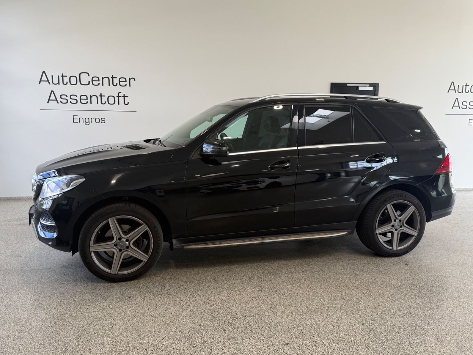 MERCEDES-BENZ GLE 350 d 4Matic 9G-tr. LED Navi AHK Nt.11.700