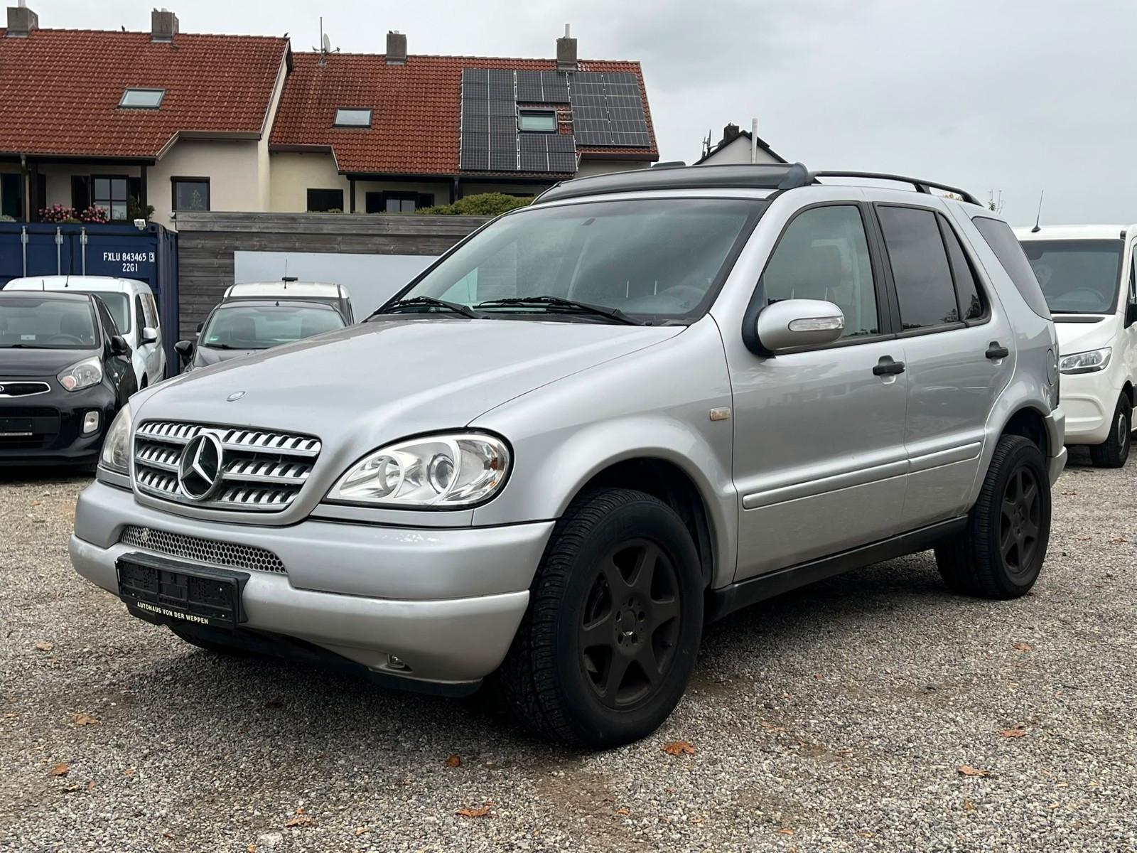 Mercedes-Benz ML 320