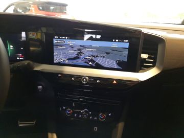Bild 12 Opel Mokka e GS Klimaautom Musikstreaming DAB SHZ Len