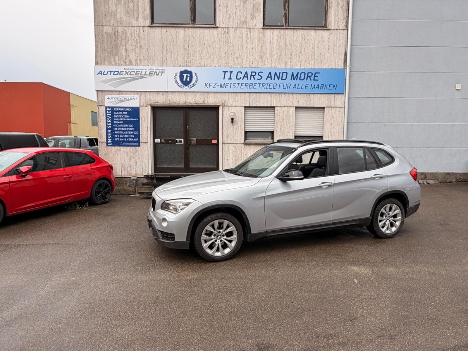 BMW X1 28 i xDrive Scheckeft 1 Jahr Gewährleistung
