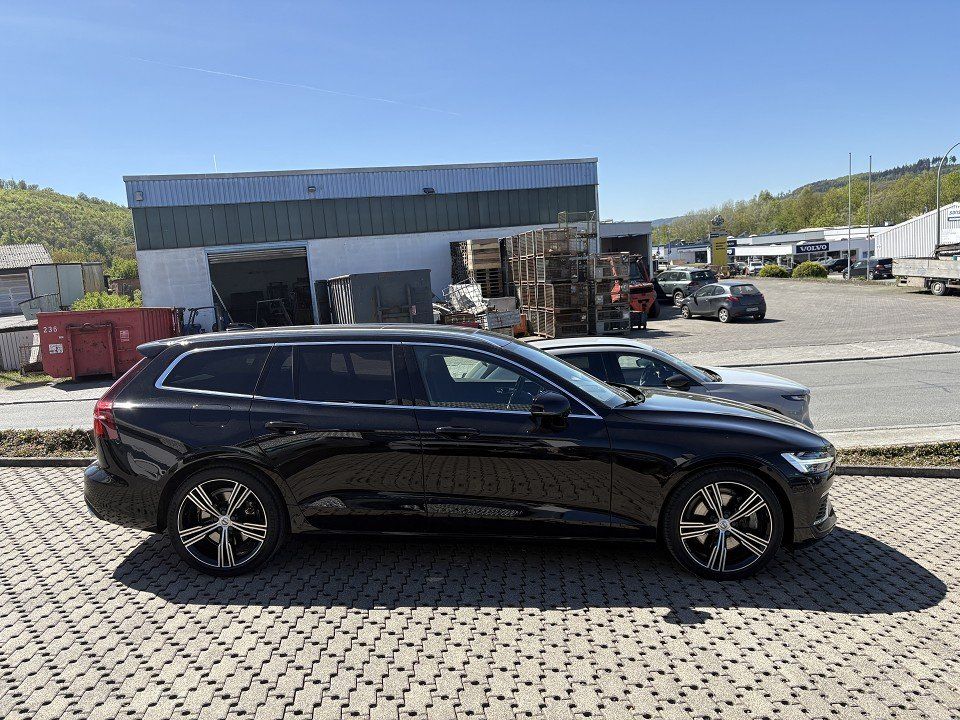 Volvo V60 T6 341PS AWD PHEV Pano Harman-Kardon Sound foto 6