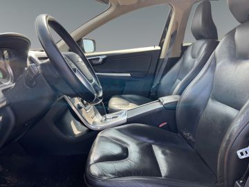 Volvo XC60 - 10