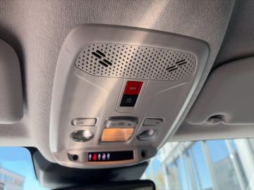 Citroën C4 1.2 145 Max Kam.+KeyLess+LED+Navi+SHZ+2xKlima