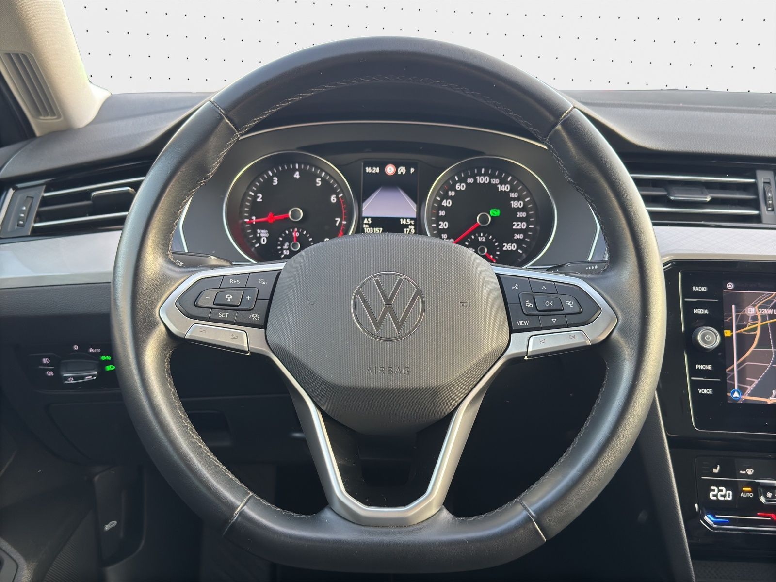 Volkswagen Passat Variant - Bild 8