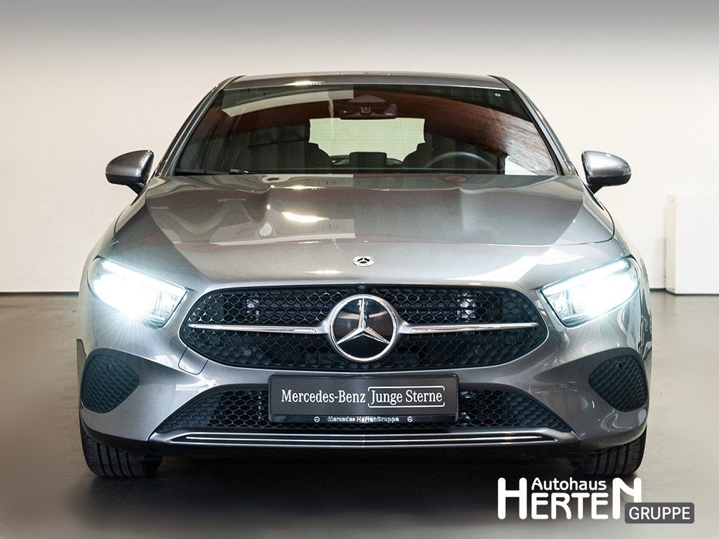 Mercedes-Benz A 180 PROGRESSIVE LED R-KAMERA WINTER-P. DAB SHZ foto 2