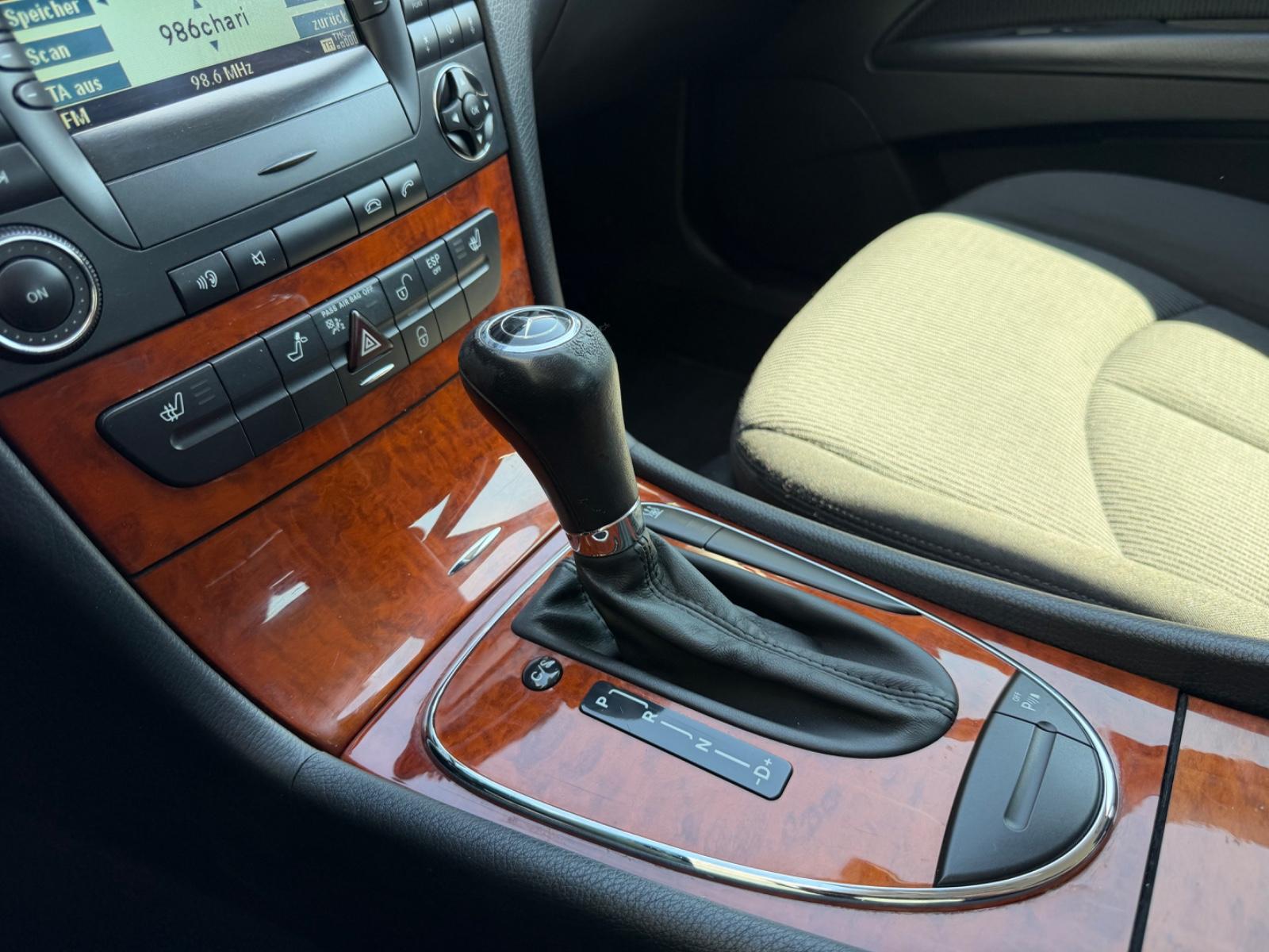 Mercedes-Benz E 220 CDI Limousine/TUV /Inspektion neu
