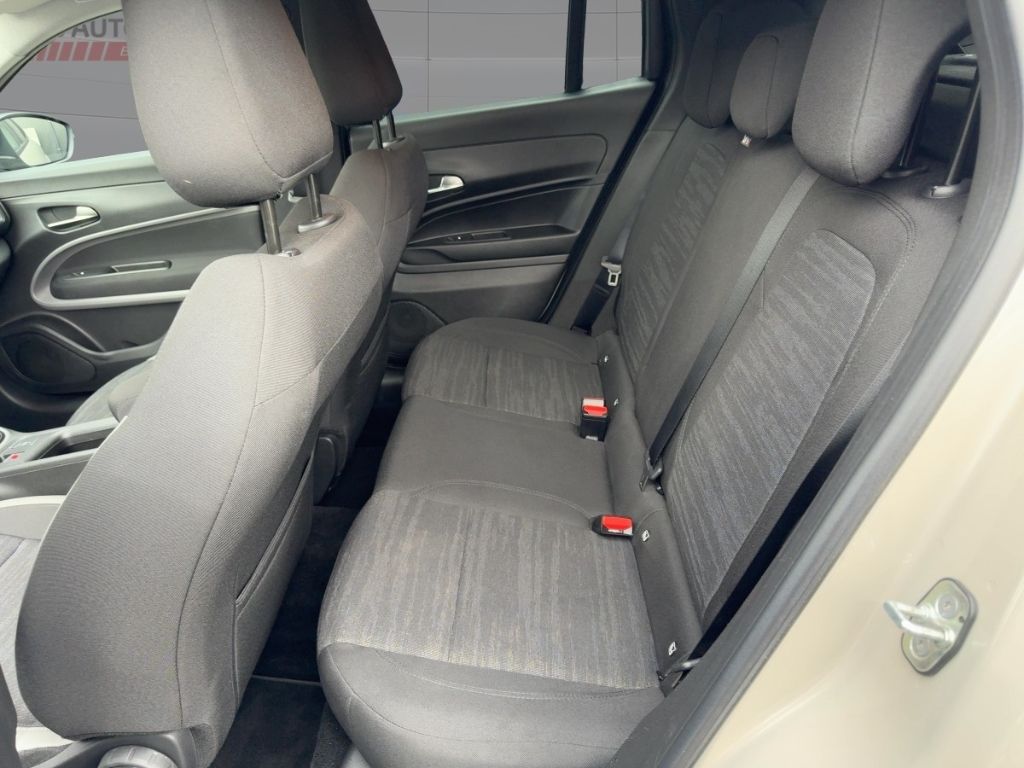 Fahrzeugabbildung Jeep Avenger WINTERPAKET TEMPOMAT EPH HINTEN
