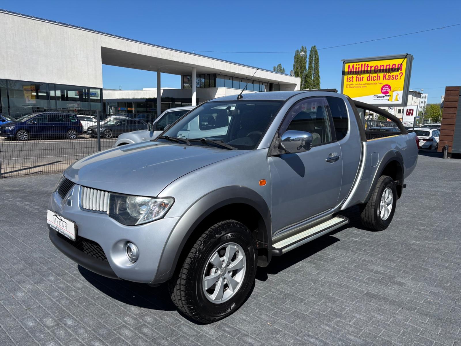 Mitsubishi L200 Club Cab 4WD/Klimaanlage