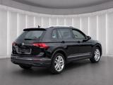 Volkswagen Tiguan UNITED 1.5TSI*DSG AHK ACC el.Heckkl 19* - Volkswagen Tiguan: United
