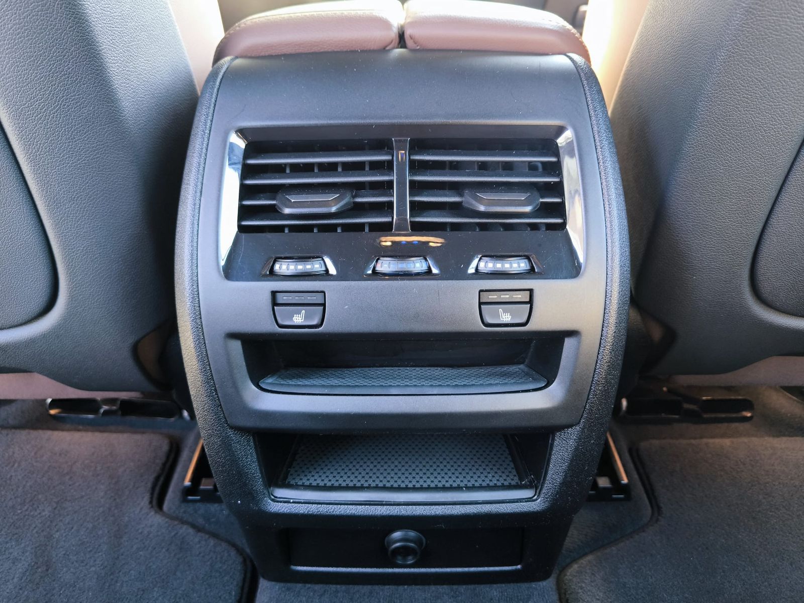 Fahrzeugabbildung BMW X5 xDri x Line SHADOW+PROF+LED+SHZ+KAM+ACC+AHK+M