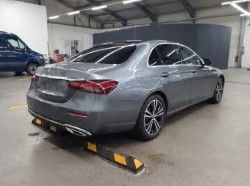 Fahrzeugabbildung Mercedes-Benz E 220d Avantgarde+DistrPlus+Pano+AHK+Ambiente+