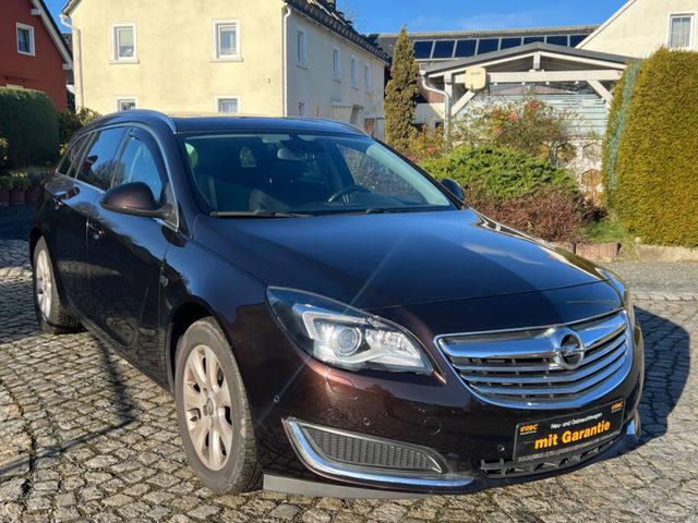 Opel Insignia Kombi 2.0 CDTI 4x4 TÜV NEU Schechk. AHK