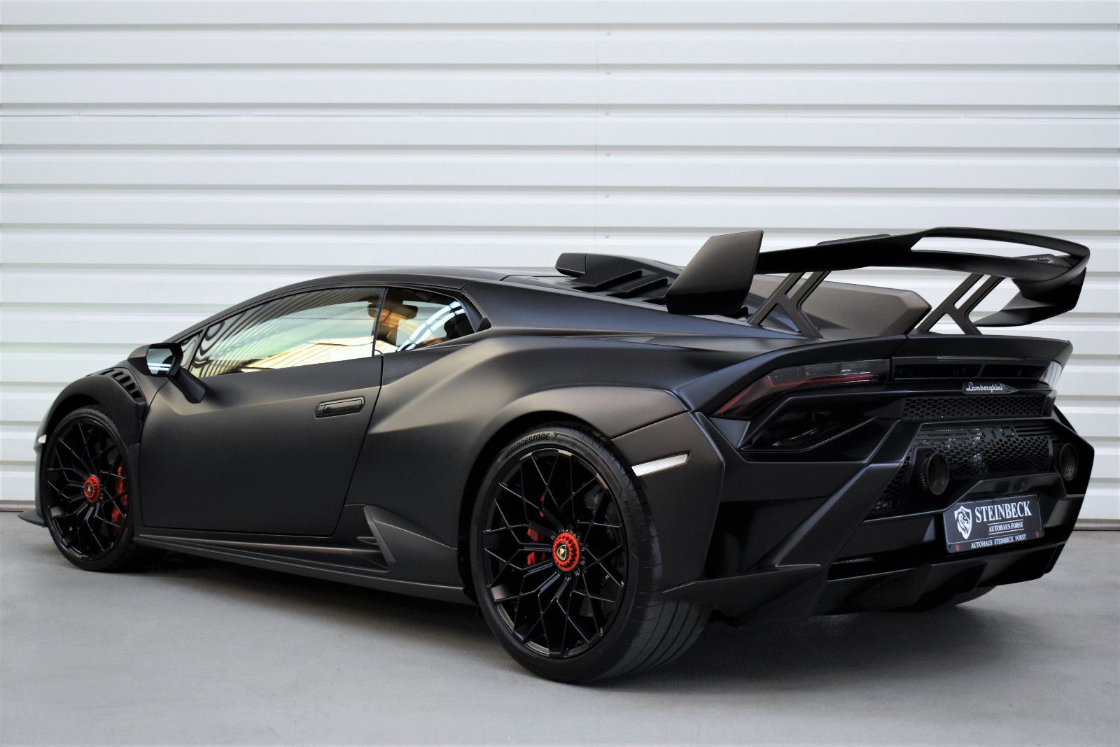 Lamborghini Huracán STO+Nero-Nemesis+Lift+Kamera+Carbon imagem 2