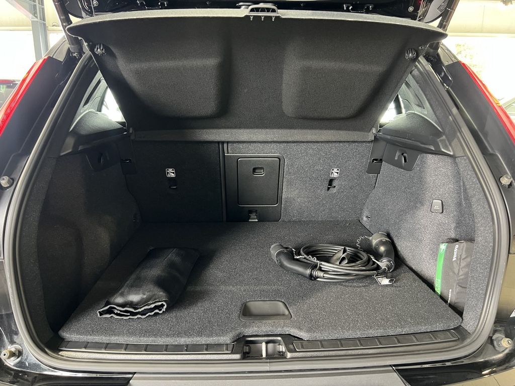 Volvo XC40 T4 Plus Bright Recharge Kamera LED H/K