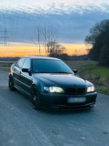 BMW E46 320I - BMW 320 aus 2002: 320i