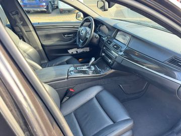BMW 520 - 10