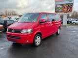 Volkswagen T5 Multivan - rote Volkswagen T5 Multivan