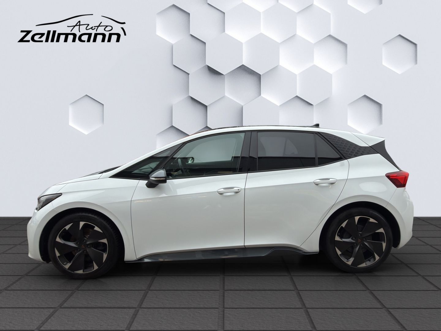 Born 150kW LED PanoDach GJR ACC Rückfahrkamera S