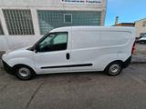 Opel Combo Maxi. 1.6 Diesel 105 ps - Opel Combo Gebrauchtwagen in Mannheim