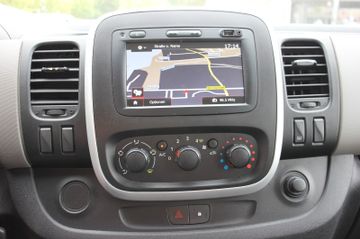 Renault Trafic - 9