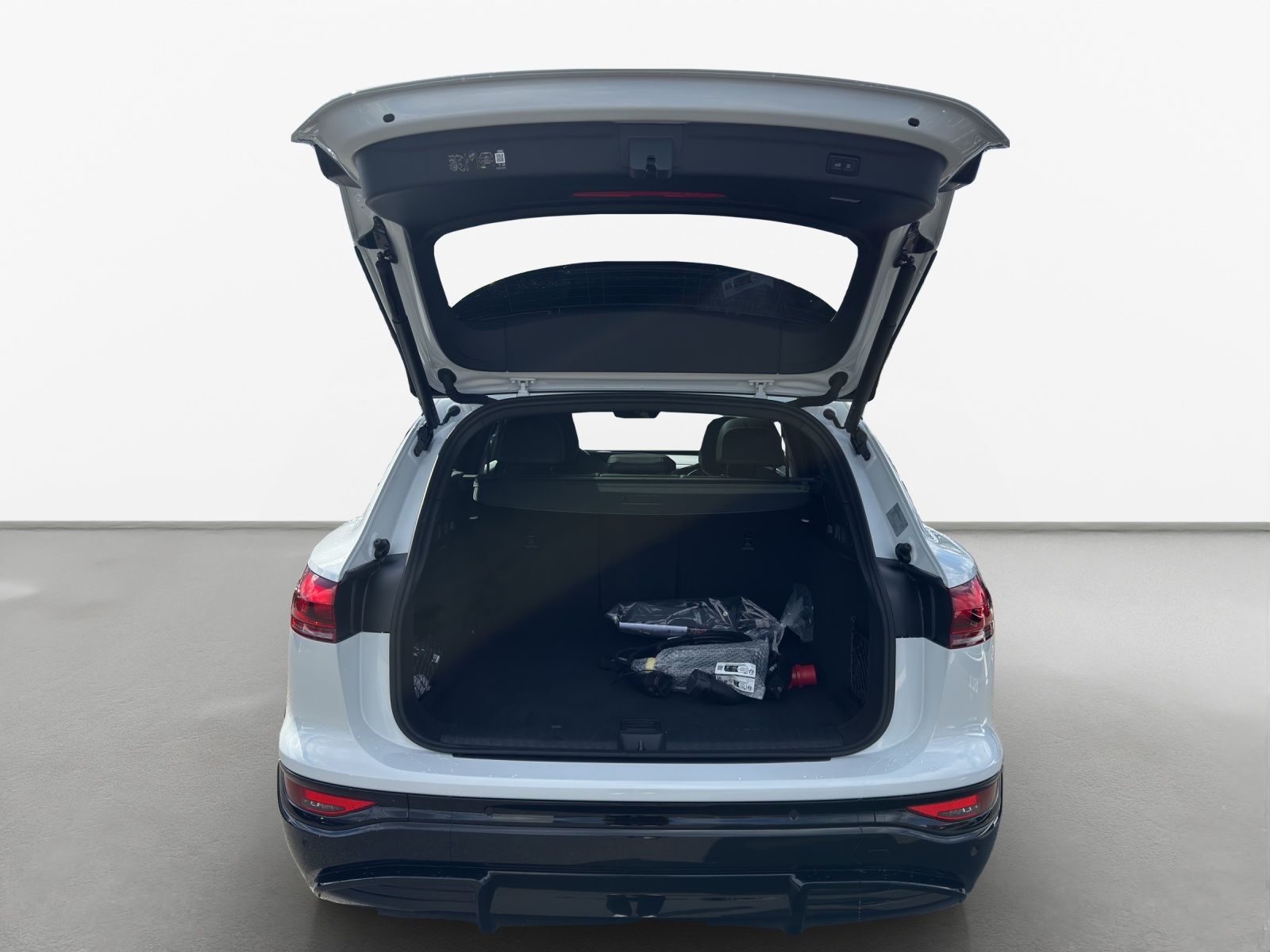 Audi SQ6 e-tron - Bild 11