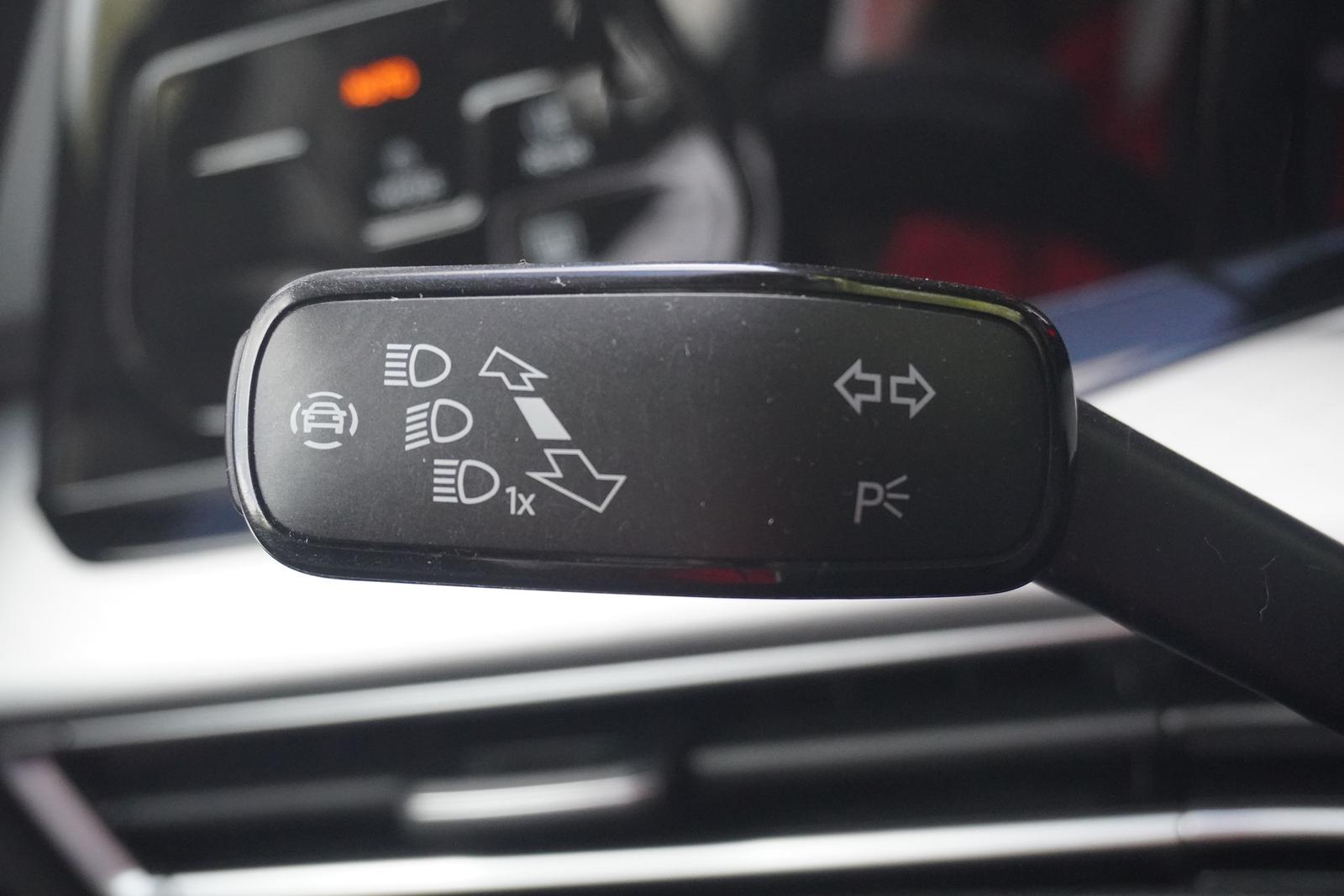 Volkswagen Golf VIII Variant 1.5 TSI LED Navi AHK Bluetooth, миниатюра 21