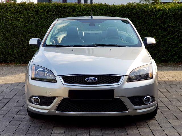 Ford Focus 2.0 Cabrio Titanium (Leder, Sitzheizung)