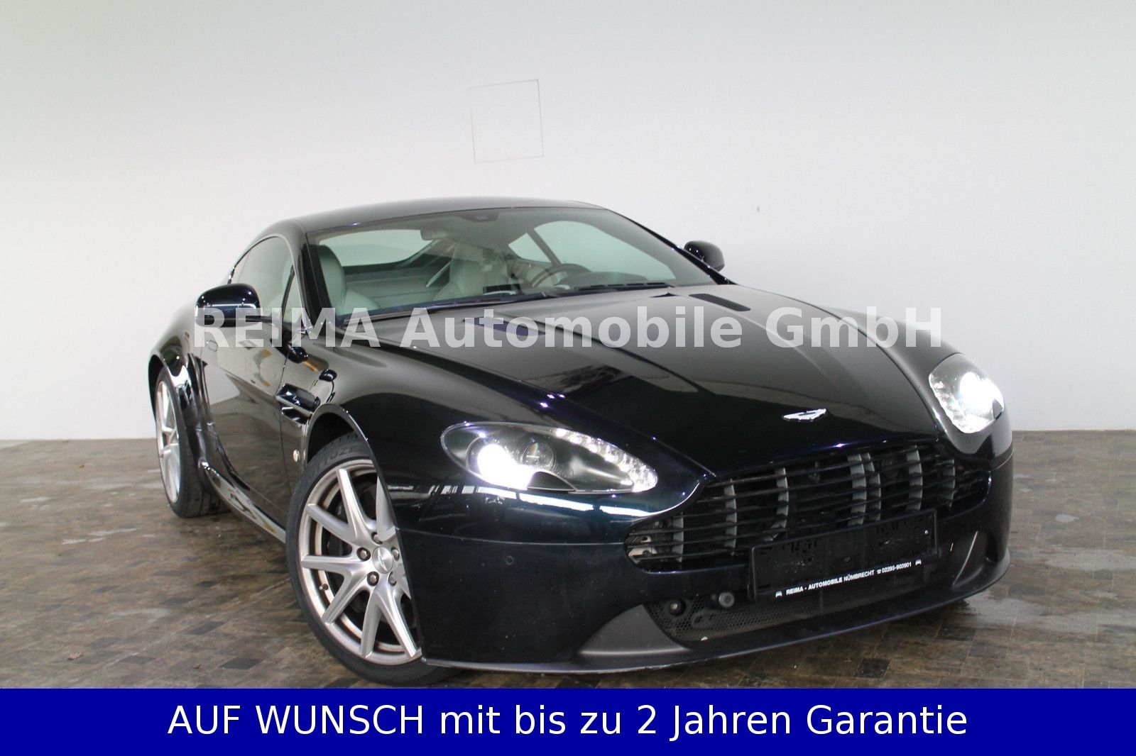 Fahrzeugabbildung Aston Martin V8 Vantage 4,7i, voll Scheckheft gepflegt,