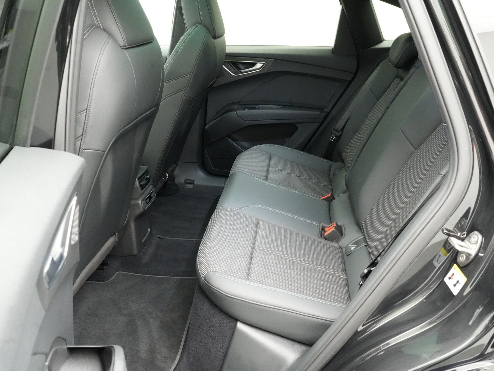 Audi Q4 - Bild 15