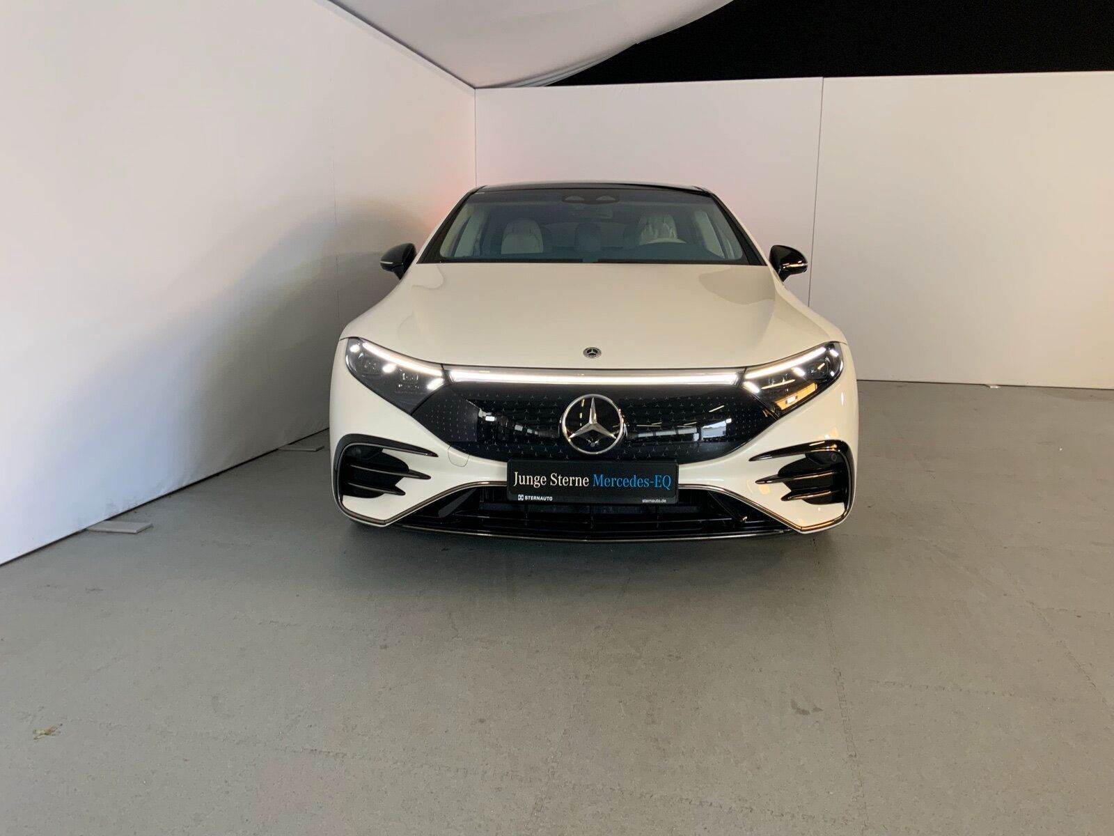 Mercedes-Benz EQS 580 4M AMG Hyperscreen HUD AkustikKomfort imagem 2