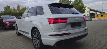Audi Q7 - 3