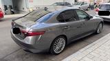 Alfa Romeo Giulia 2.2 Diesel 16V 140kW AT8 Sprint Sprint - Alfa Romeo Giulia in Stuttgart