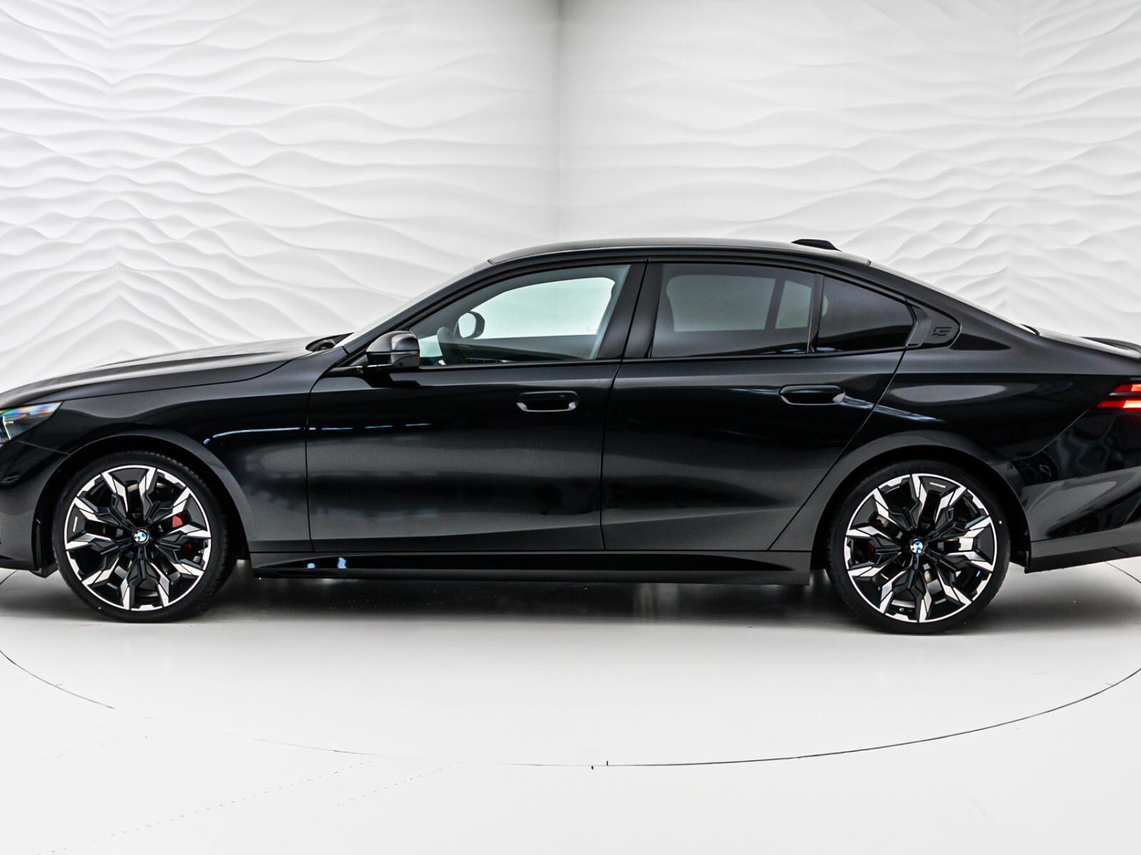 BMW 520 d xDrive*M Sportpaket Pro*B&W*UPE 86T