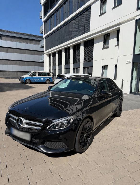 Image of Mercedes-Benz C 200