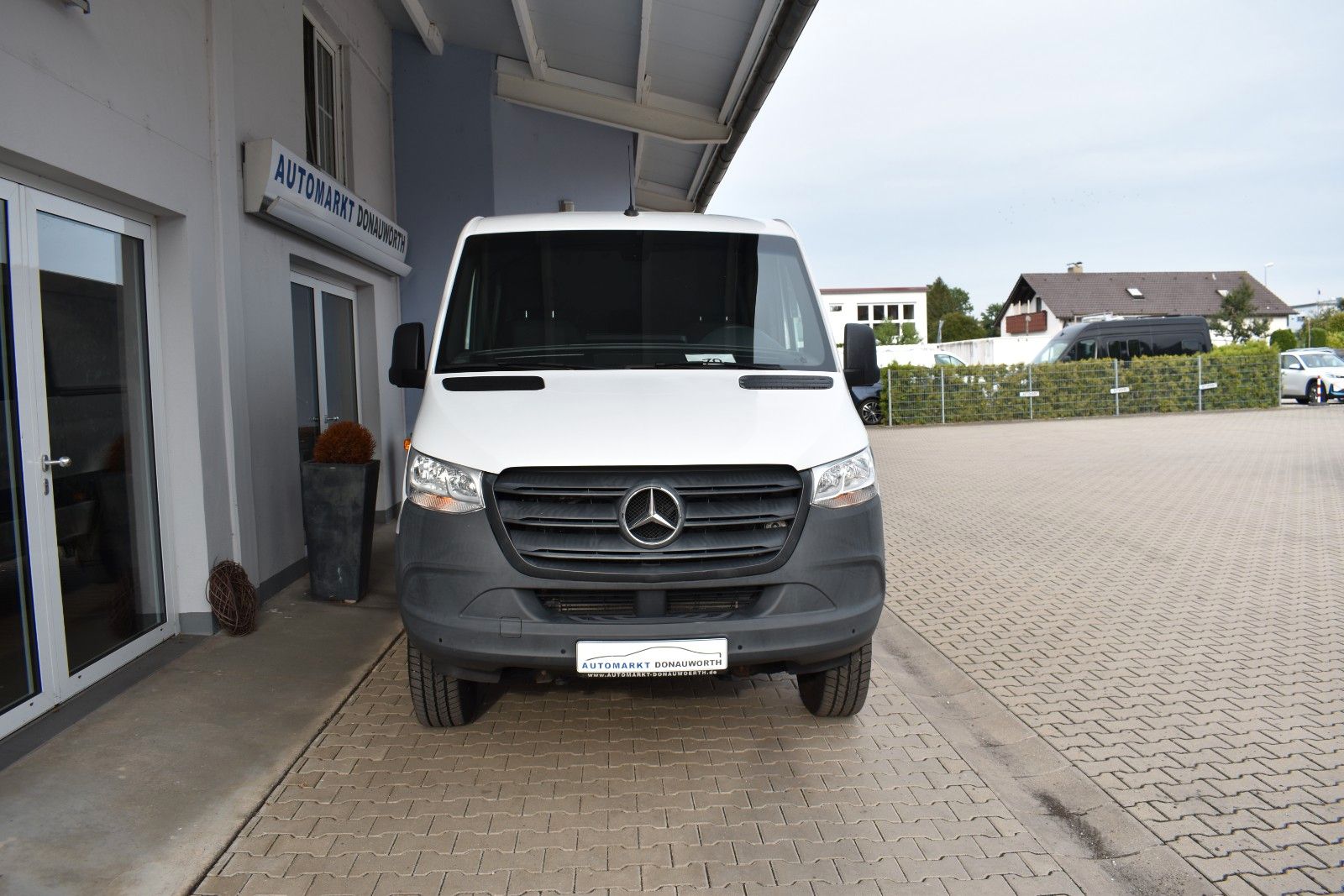 Mercedes-Benz Sprinter 316 CDI 4x4 Mixto 7 G-Tronic 4 Sitzer imagem 3