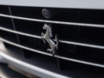 2021 Ferrari GTC4LUSSO — миниатюра 13