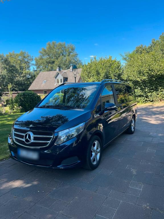 Mercedes-Benz V 220