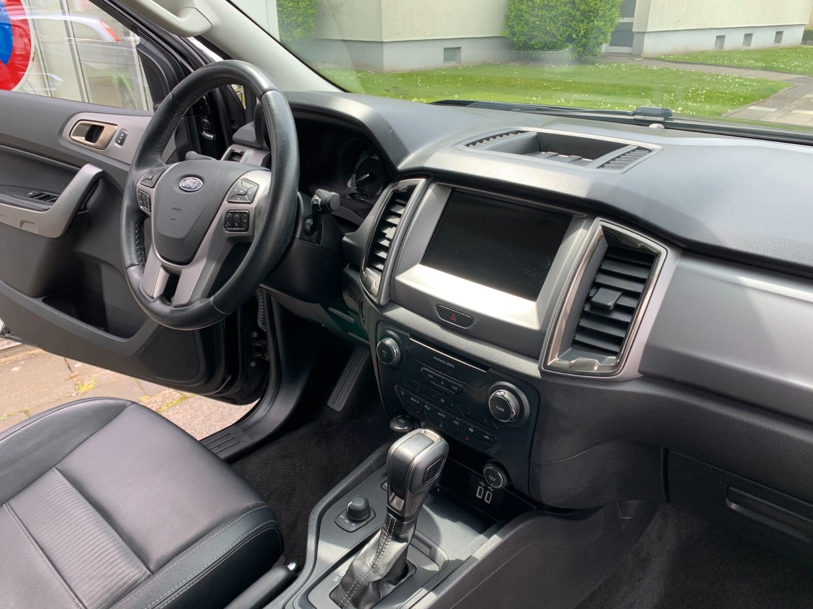 Ford Ranger Limited Doppelkabine 4x4 foto 16