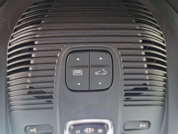 Peugeot 5008 GT 2.0 BlueHDi 180 360+AHK+Kam.+KeyLess+LED